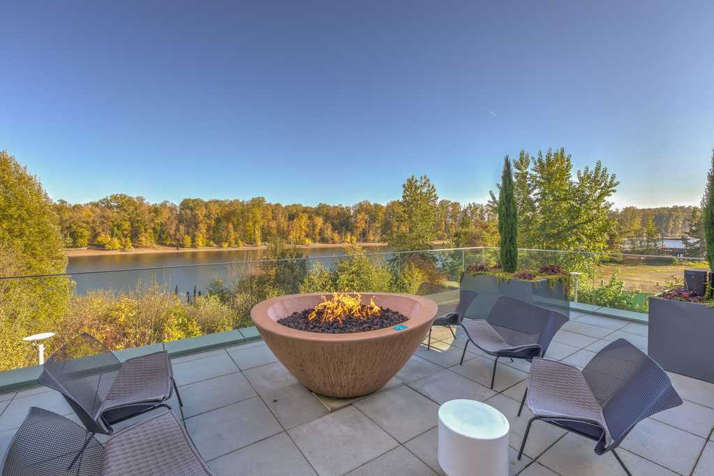 Osprey Luxury Apartments Portland, Oregon Contact